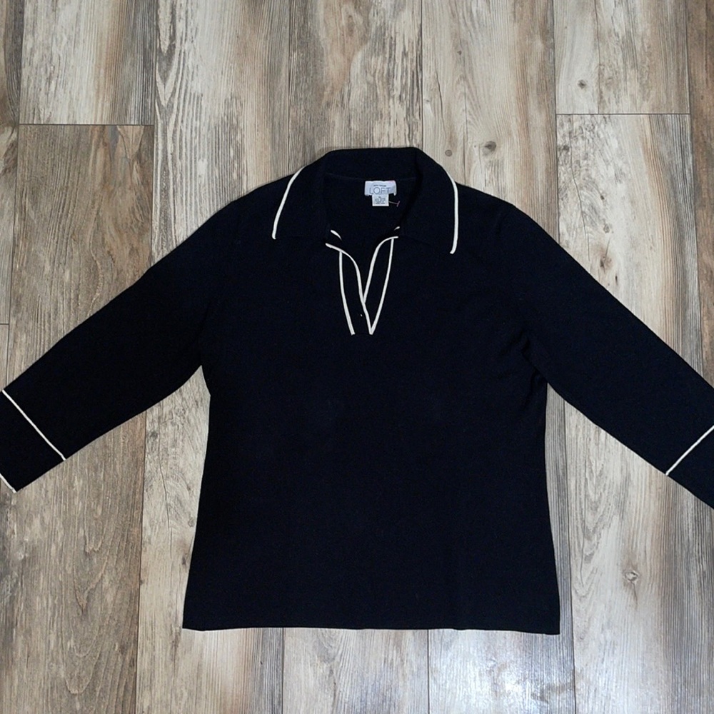 LOFT Ann Taylor Women’s Collar Top. Size: XL